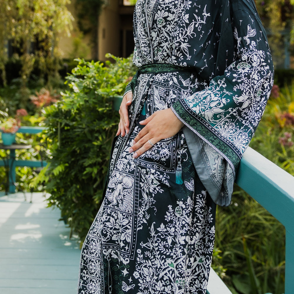 
                      
                        Kimono Robe
                      
                    